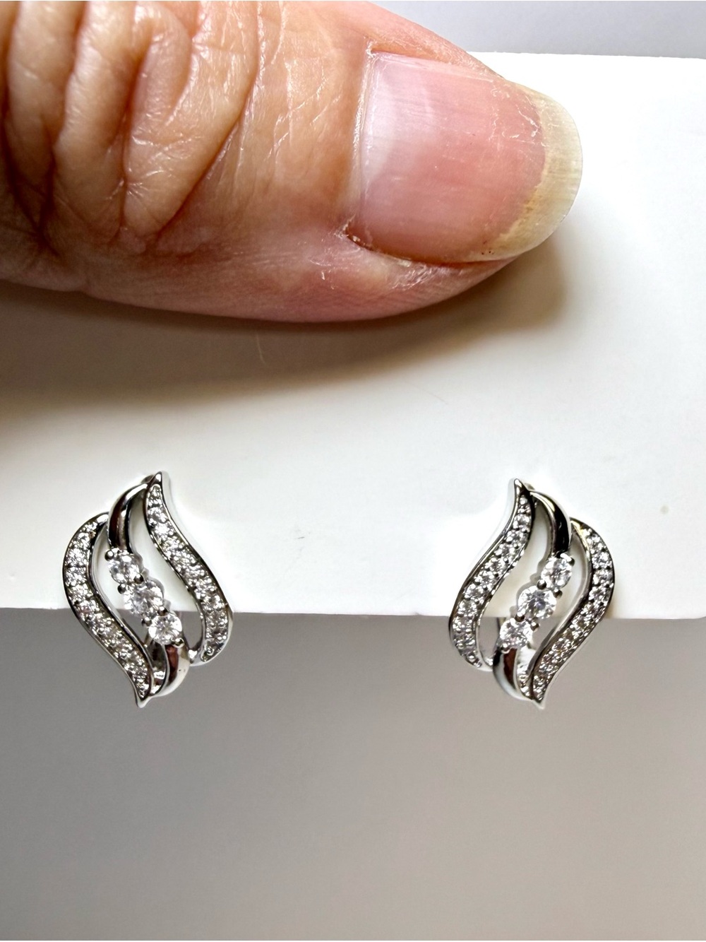 White Cubic Zirconia Wave Stud Earrings